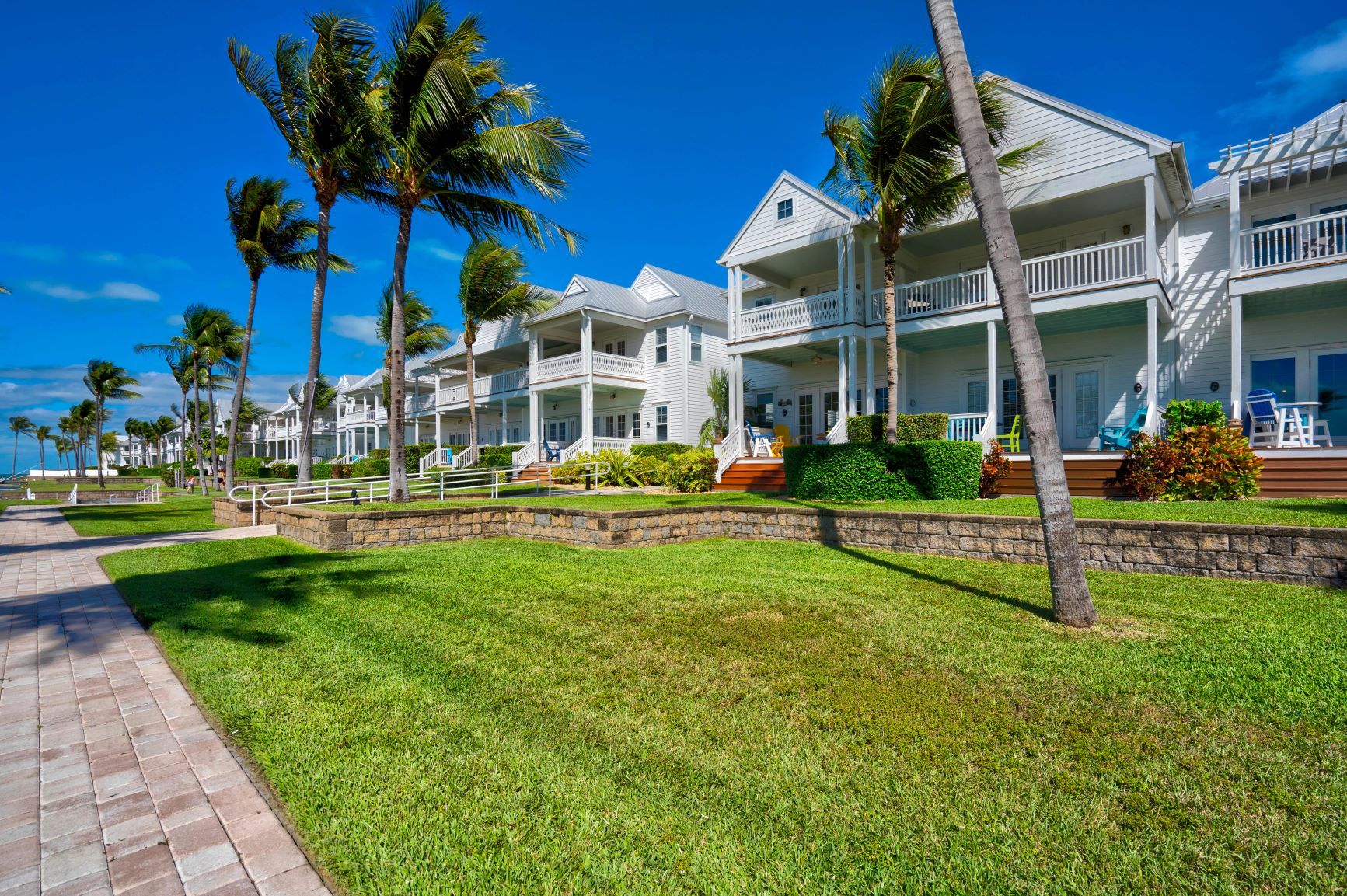 Row of tropical townhouses in the Florida Keys at Indigo Reef
